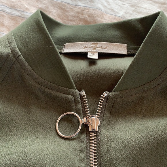 Jacket - Picture 2 of 2